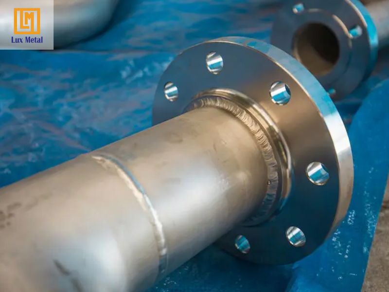 Dịch vụ gia công hàn inox 304, 201 theo yêu cầu tại TPHCM Gia công inox tạo ra mối hàn inox đẹp, chắc chắn