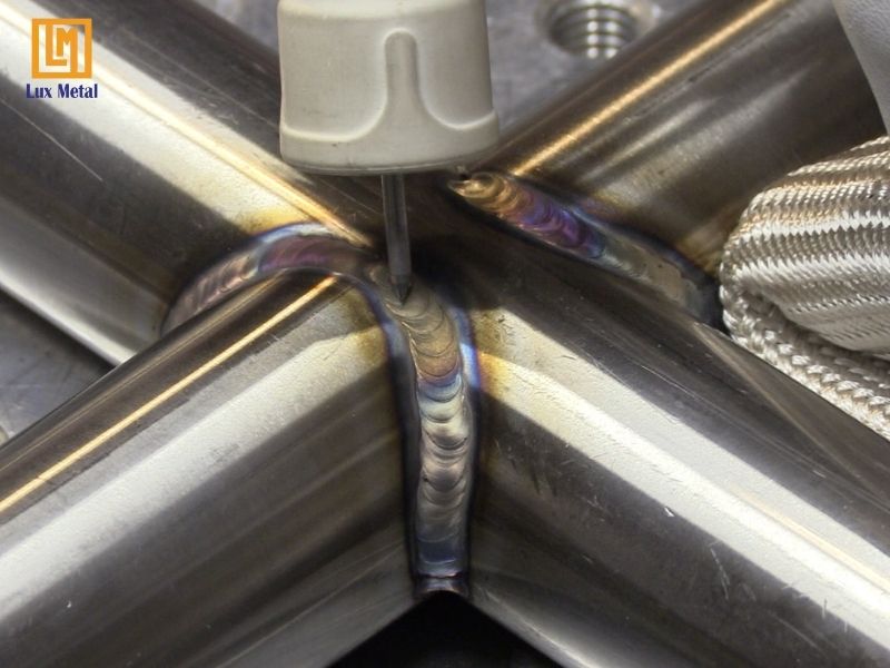 Dịch vụ gia công hàn inox 304, 201 theo yêu cầu tại TPHCM Phương pháp hàn TIG ứng dụng cho các sản phẩm yêu cầu độ chính xác