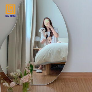 Trang chủ GƯƠNG SOI TOÀN THÂN HÌNH QUẢ XOÀI VIỀN TRẦN