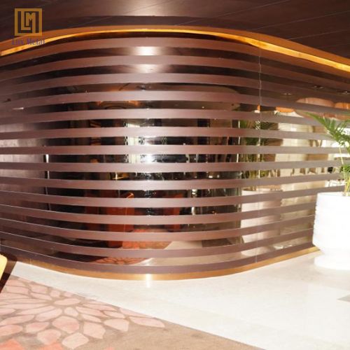 Tấm Inox Vàng Hồng Gương Ốp tường inox vàng hồng trong trang trí nội thất cao cấp