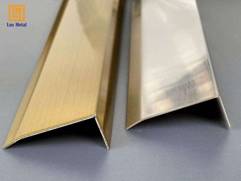 Nẹp inox chữ L 25x10mm dùng để bo viền và ốp góc