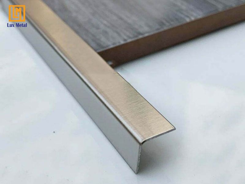 Nẹp inox chữ V10 (10x10mm)
