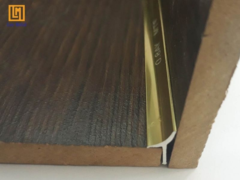 Nẹp góc âm inox 304 tạo đường lõm tinh tế cho góc tường