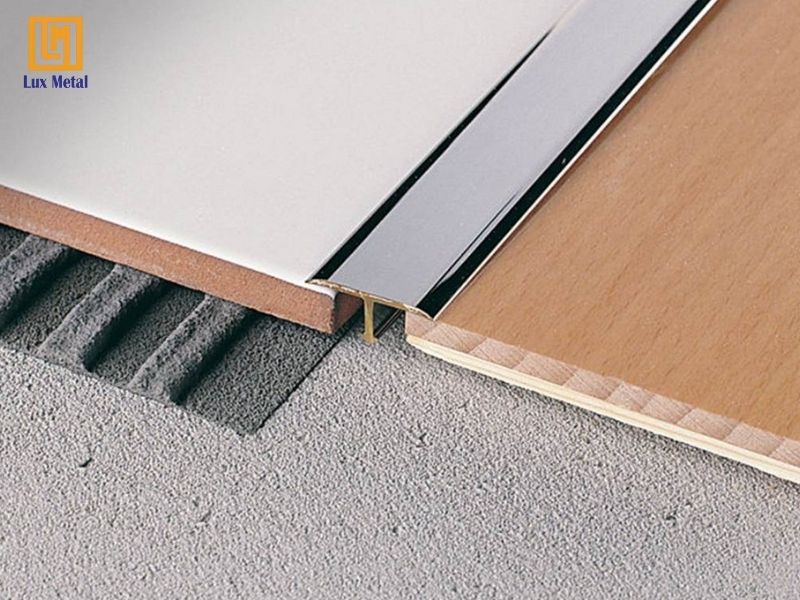 Nẹp Inox Sàn Gỗ Nẹp inox chữ T dùng nối các khu vực sàn với nhau