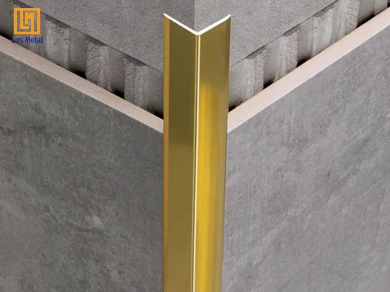 Nẹp ôm góc vuông inox 304 bảo vệ góc tường sắc nhọn