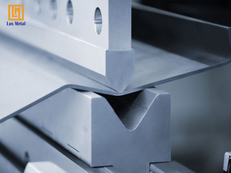 Dịch vụ gia công inox theo yêu cầu uy tín, giá tốt tại TPHCM Gia công chấn dập inox theo yêu cầu