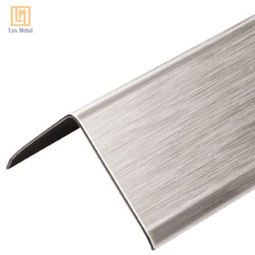 Nẹp V inox 50x50 cao cấp, kích thước cạnh 50mm đảm bảo độ bền