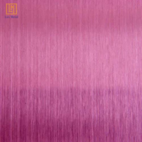 Tấm Inox Hồng Xước Tấm inox hồng xước với bề mặt xước hairline tinh xảo cùng màu hồng ánh kim sang trọng