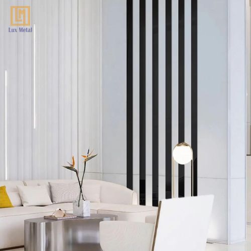 La inox đen xước tạo điểm nhấn sang trọng cho không gian