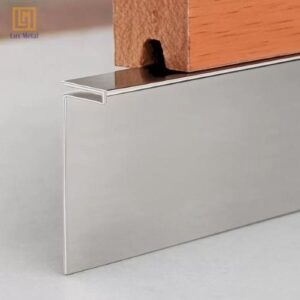 Ứng dụng nẹp chân tường S-C340 tạo khe âm