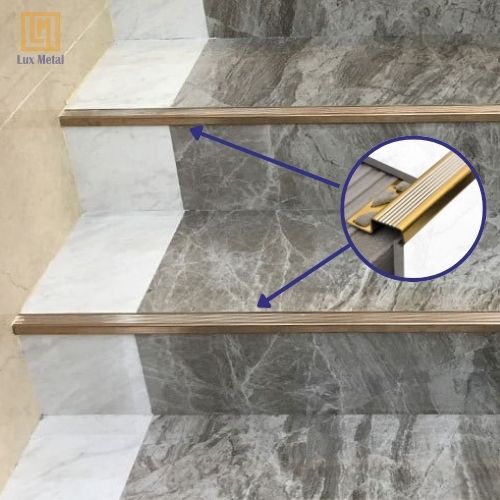 Nẹp U Chống Trượt Cầu Thang Inox 304 Nẹp inox cầu thang chữ U giúp hạn chế trơn trượt và bảo vệ cạnh cầu thang