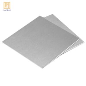 Trang chủ Tấm inox 304 dày 0.8mm có khả năng chống ăn mòn tốt và sở hữu bề mặt sáng bóng thẩm mỹ