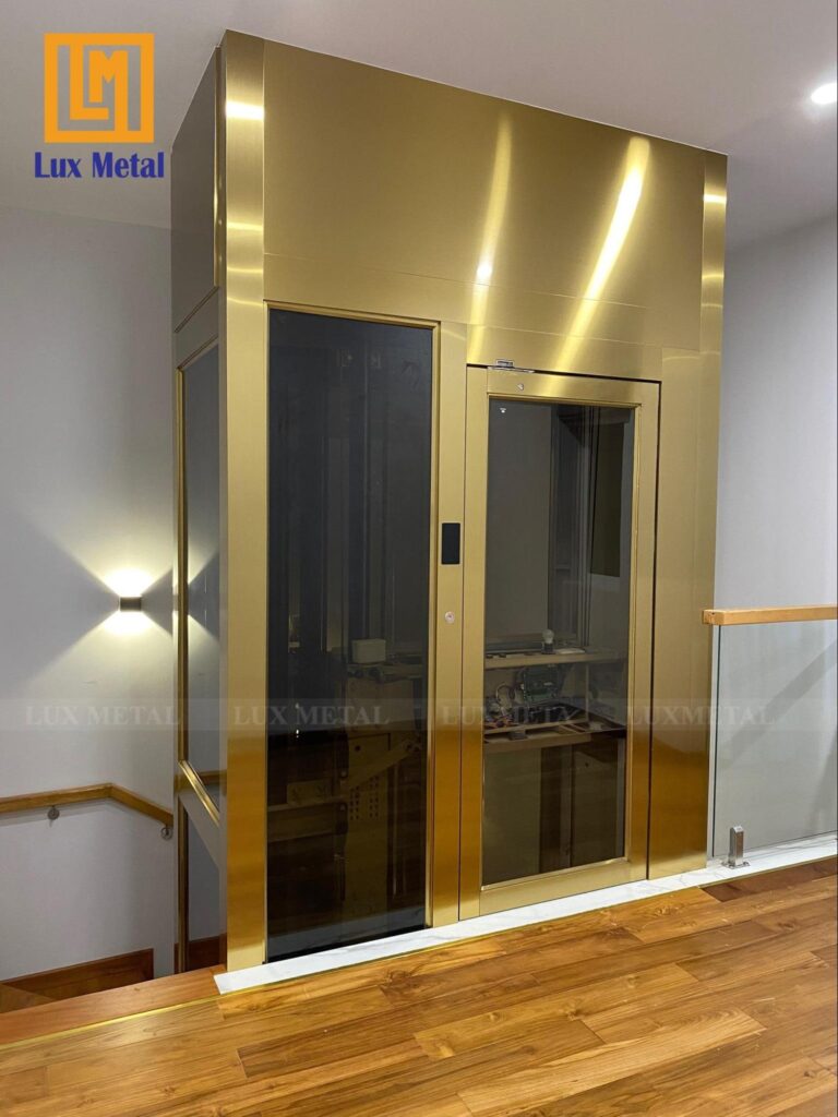 Ốp inox thang máy mạ vàng