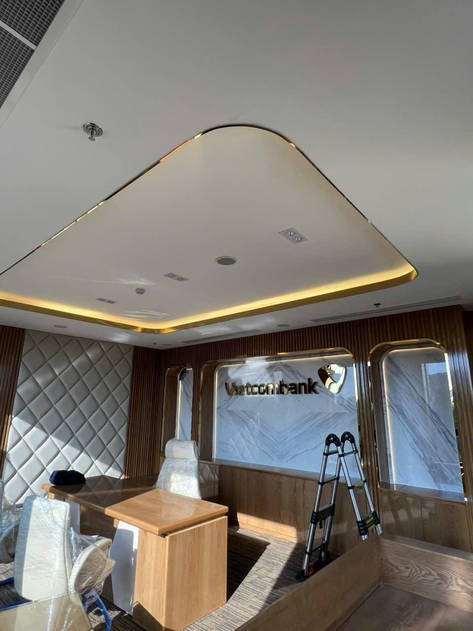 Nẹp Trần Thạch Cao Inox Nẹp trần thạch cao inox mạ vàng